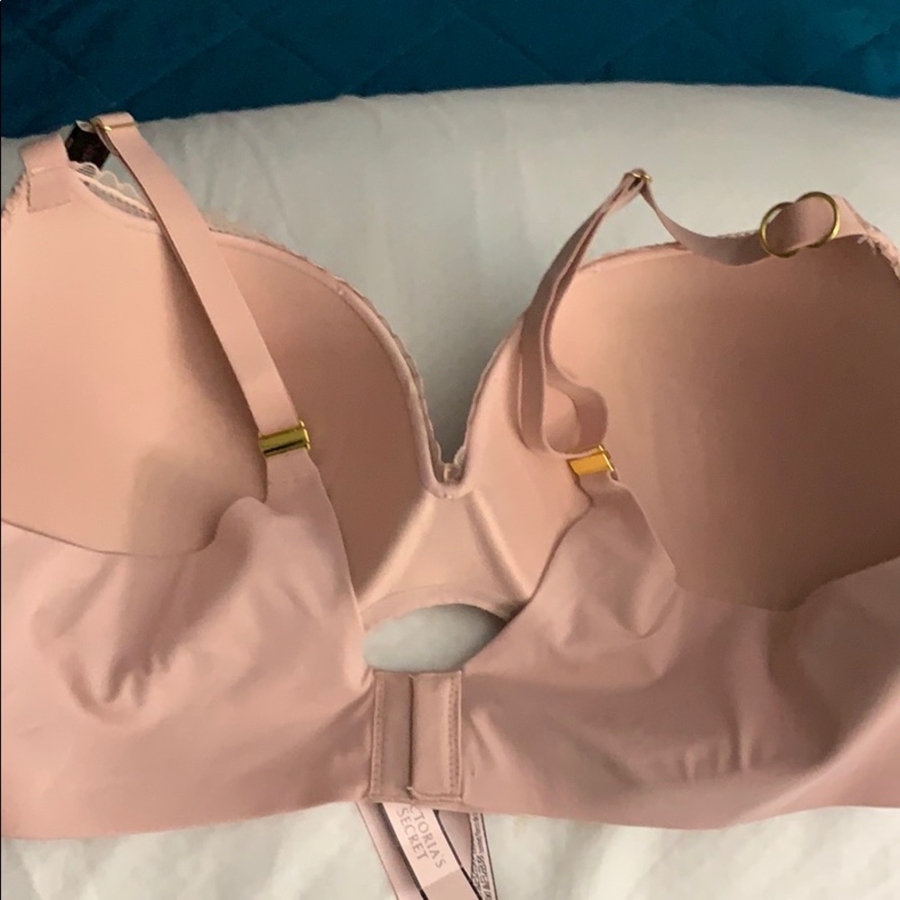 Bra - Picture 3 of 4